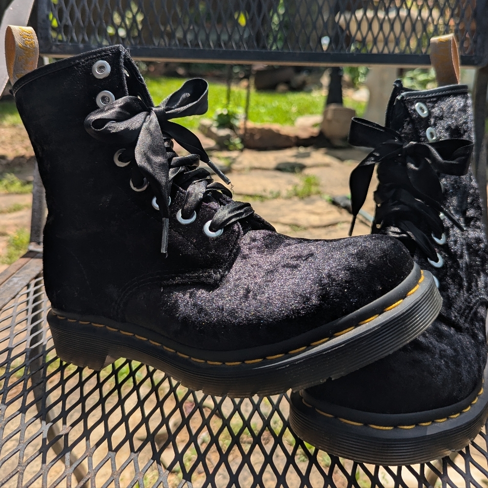 Black Velvet Lace-Up Dr.Matrens Vegan Boots - Picture 3 of 5